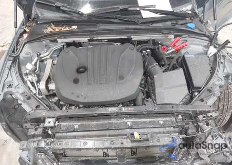 2024 Volvo S60 B5 Plus Dark Theme z USA, uszkodzony, nr VIN 7JRL12FL8RG303217